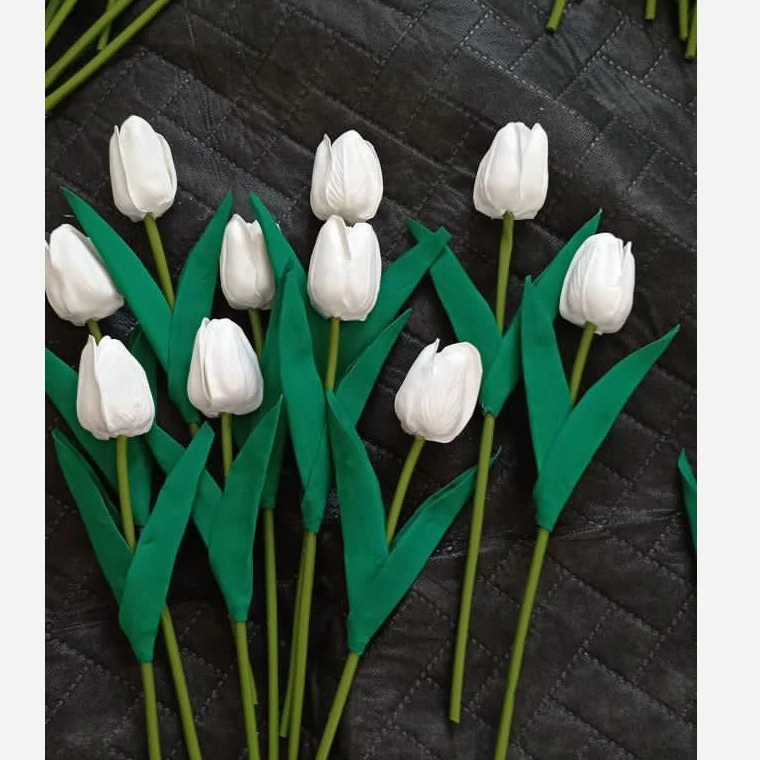 لاله مصنوعی فومی رنگ ثابت بسته 10 عددی